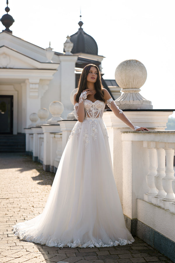 Elegant Wedding Dress with Removable Sleeves, Corset Top, and Embellished Straps - Sophisticated Look for Your Special Day