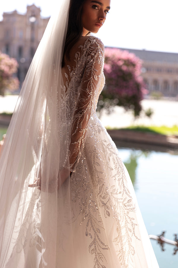 Princess-Style Chic Wedding Dress with Embroidered Guipure, Beads, Sequins, and Glitter Skirt
