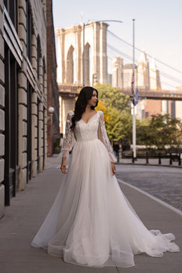 Tulle A-Line Wedding Dress with Floral Lace Bishop Sleeves