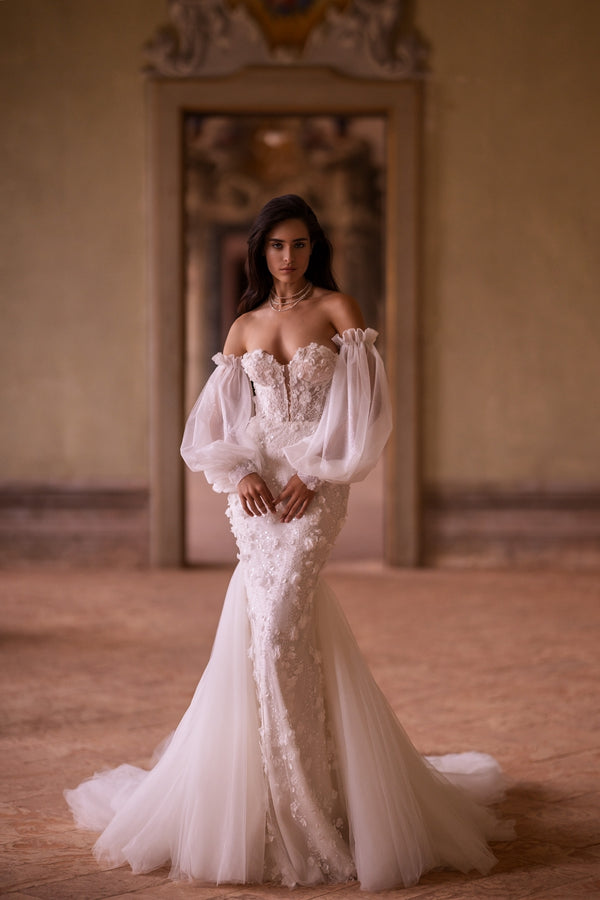 Elegant Mermaid Dress with Additional Sleeves, and Long Tulle Train