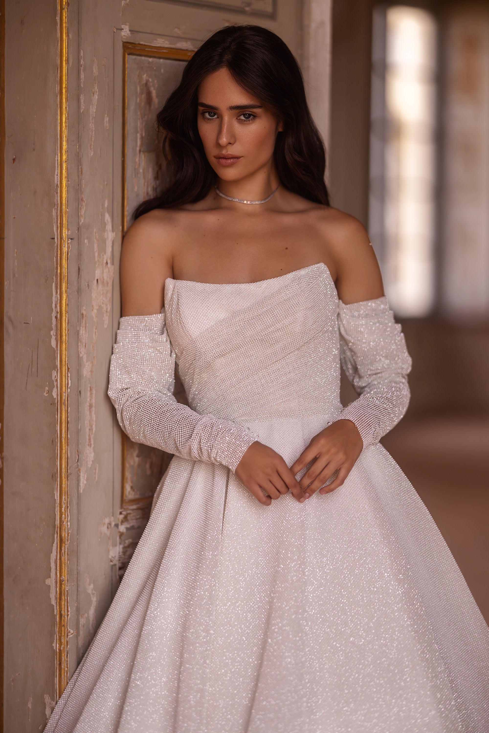 Gorgeous Ballgown Wedding Dress with Straight Neck, Sparkle Fabric, and Detachable Sleeves