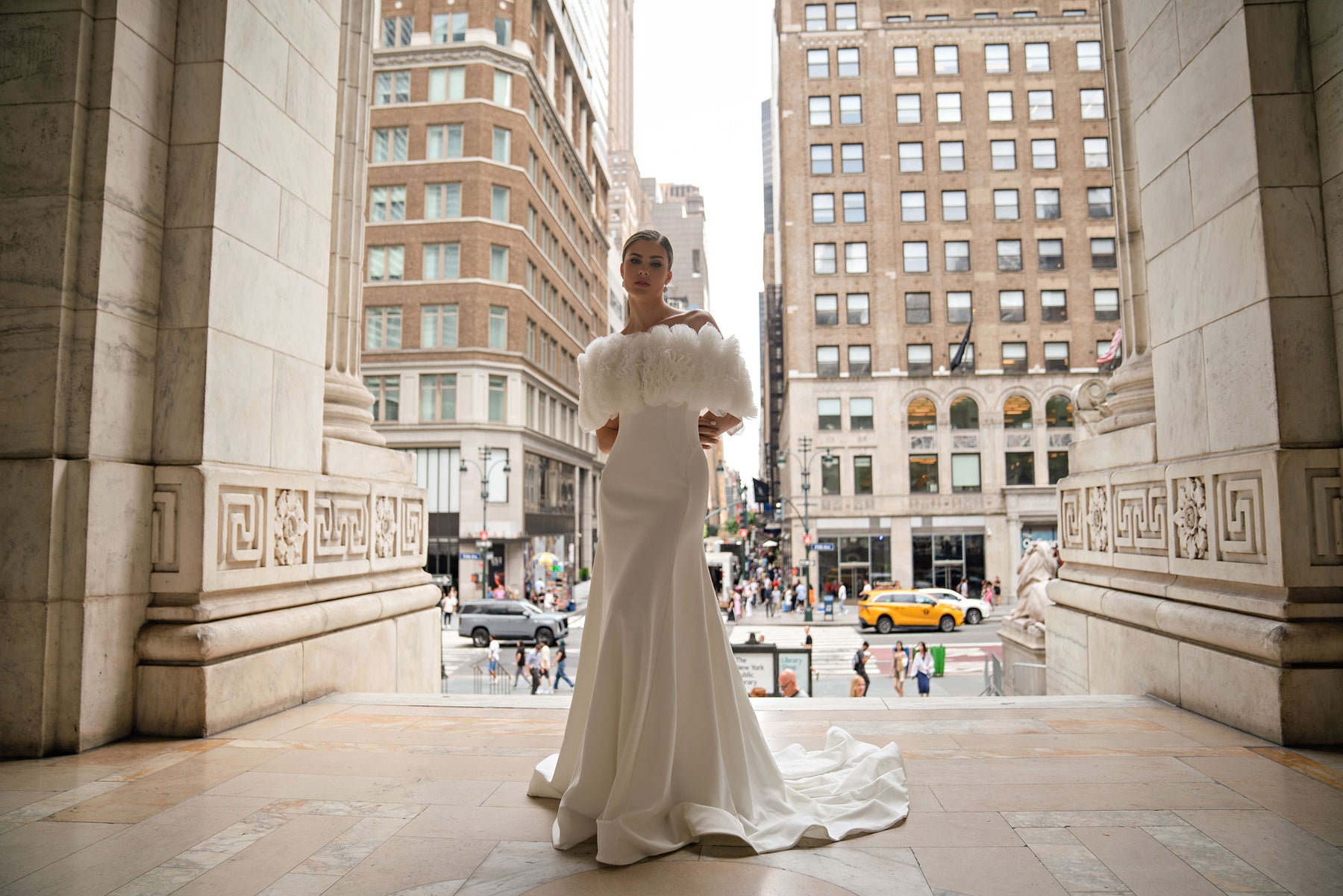 Trumpet Wedding Dress with Off-The-Shoulder Bolero