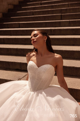Sparkly Sweetheart Ball Gown Wedding Dress with Detachable Illusion Sleeves