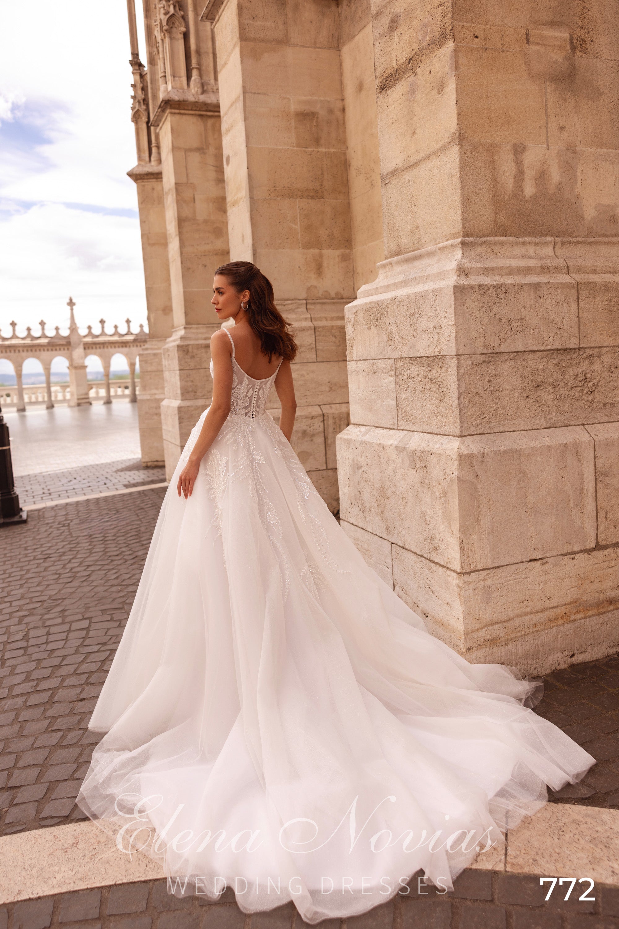 Sparkly Lace Tulle A-Line Wedding Dress with Spaghetti Straps