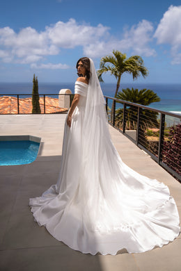 Romantic 2.3x3m (3x3m) Veil with Lapel and Embroidered Drop Crystal Imitation of Rain