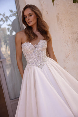 2-in-1 Sweetheart Beaded Ball Gown Wedding Dress with Detachable Cape