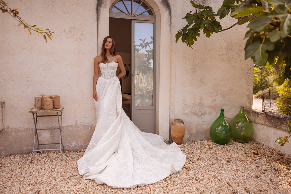 2-in-1 Sweetheart Lace Ball Gown Wedding Dress with Detachable Bolero