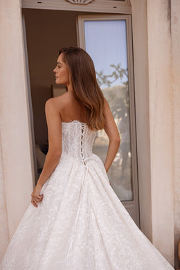 2-in-1 Sweetheart Lace Ball Gown Wedding Dress with Detachable Bolero