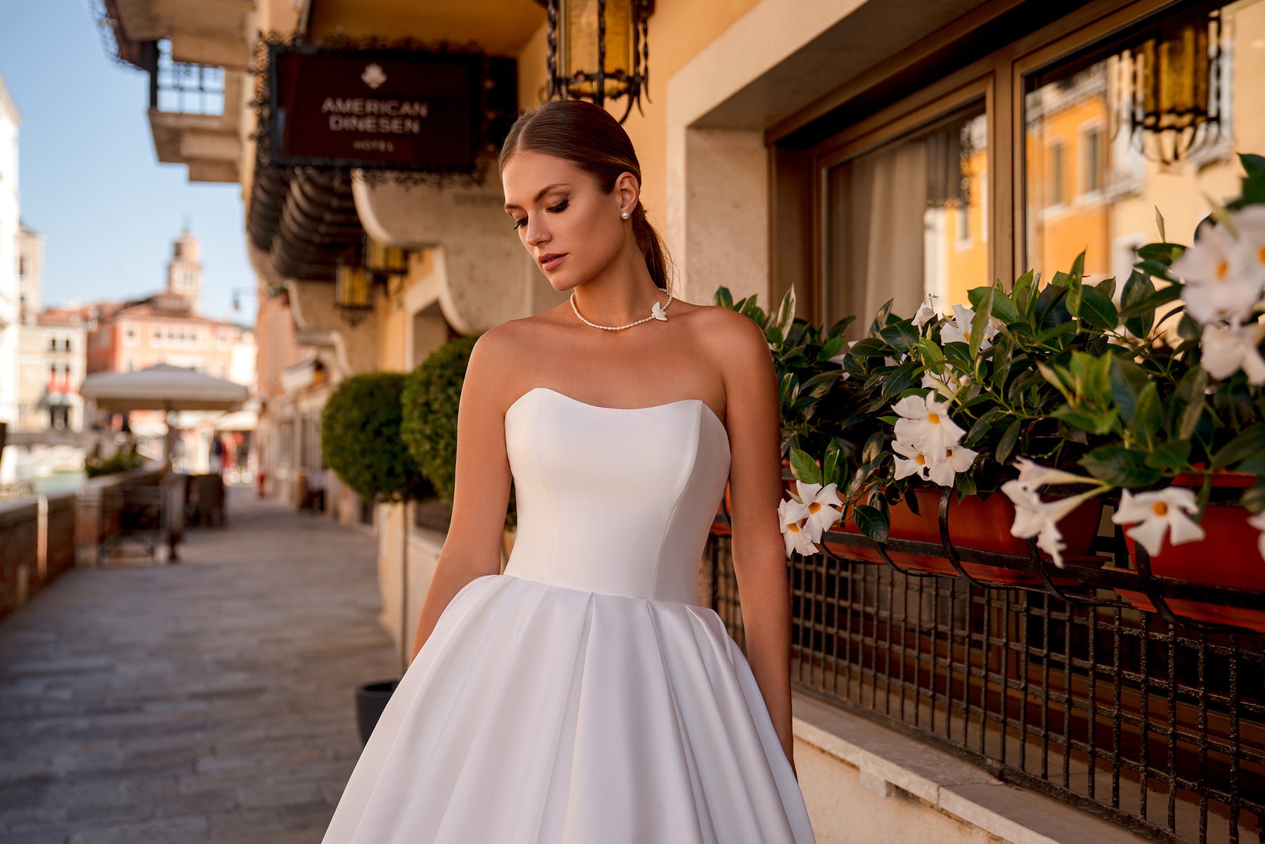 Ball Gown Wedding Dress with Detachable Off-The-Shoulder Sleeves