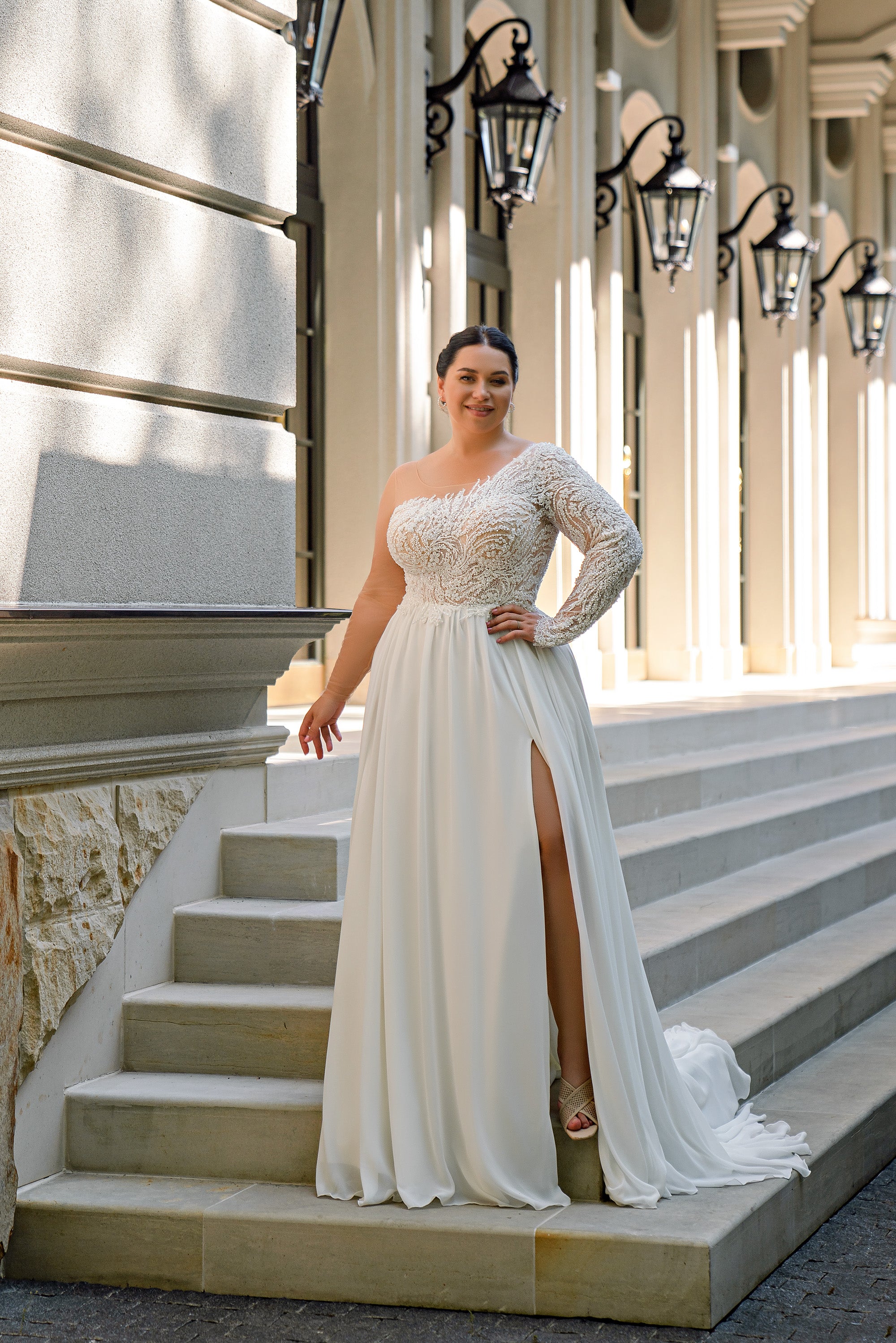 Plus Size A-Line Wedding Dress with Asymmetric Lace Bodice and Slit