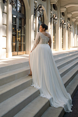 Plus Size A-Line Wedding Dress with Asymmetric Lace Bodice and Slit
