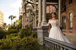 Off-the-Shoulder Sparkly Ball Gown Wedding Dress with Detachable Sleeves