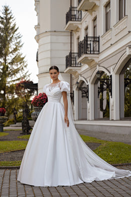 Ball Gown Wedding Dress with Detachable Lace Bolero