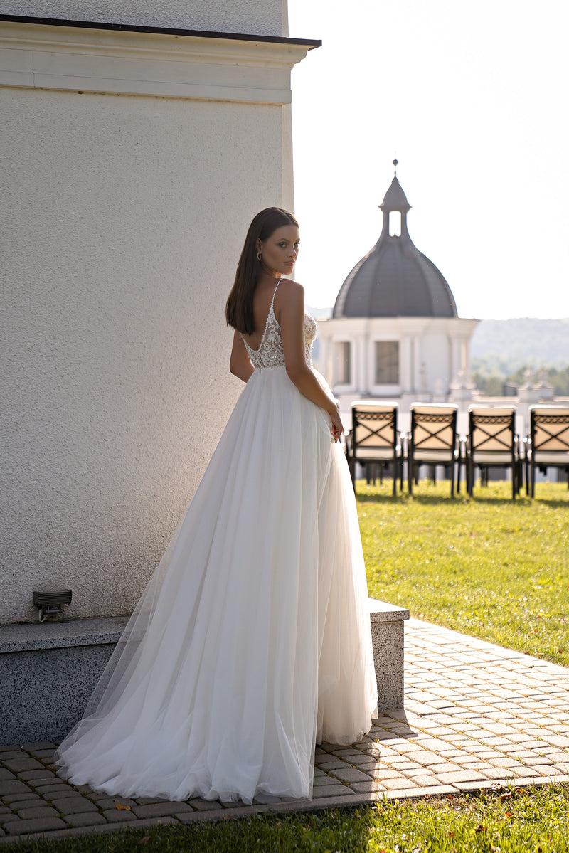 A-Line Tulle Wedding Dress with Lace Bodice and High Slit