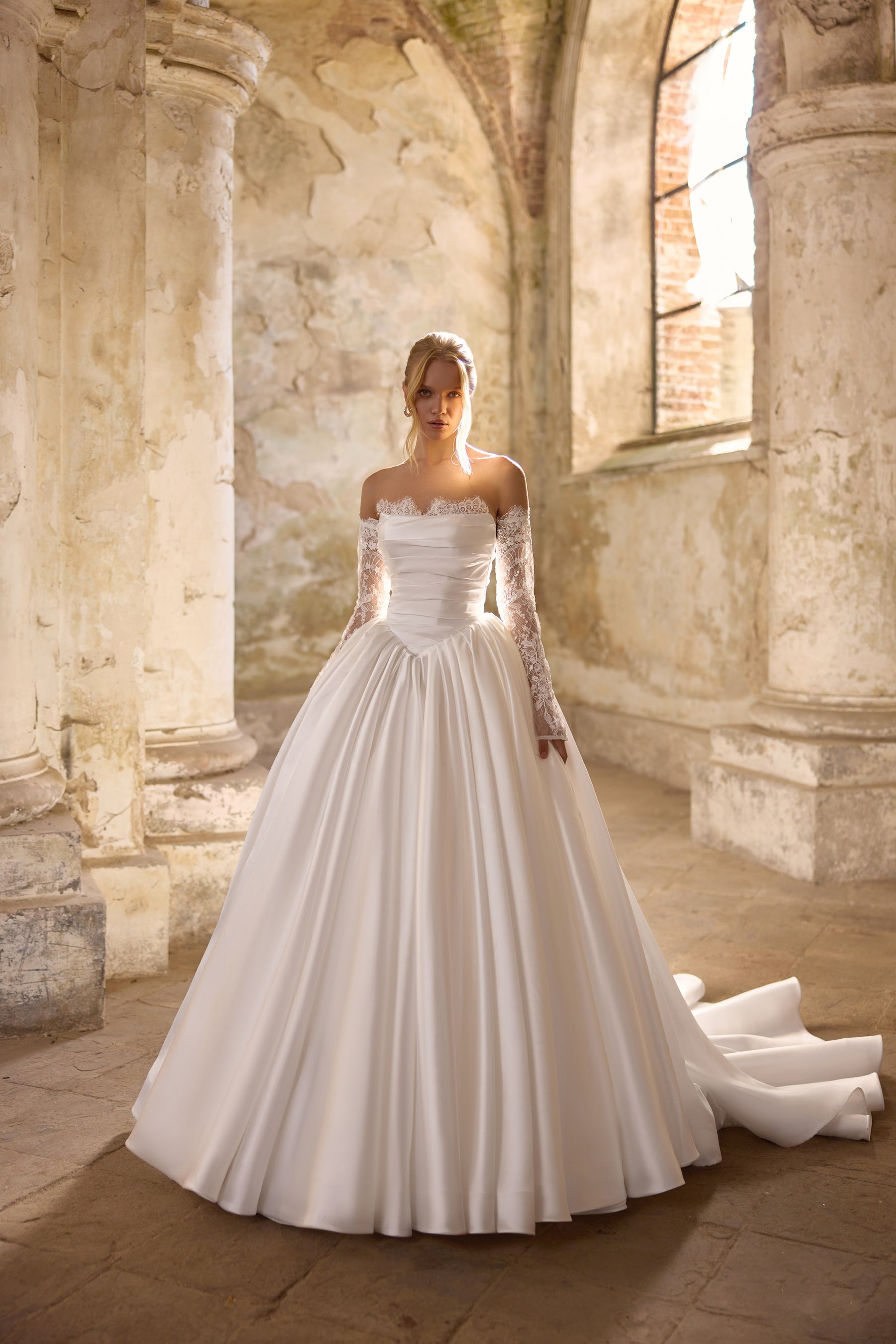 2-in-1 Strapless Satin Ball Gown Wedding Dress with Detachable Lace Sleeves