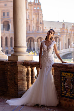 Sparkly Mermaid Wedding Dress with 3D Floral Appliqués