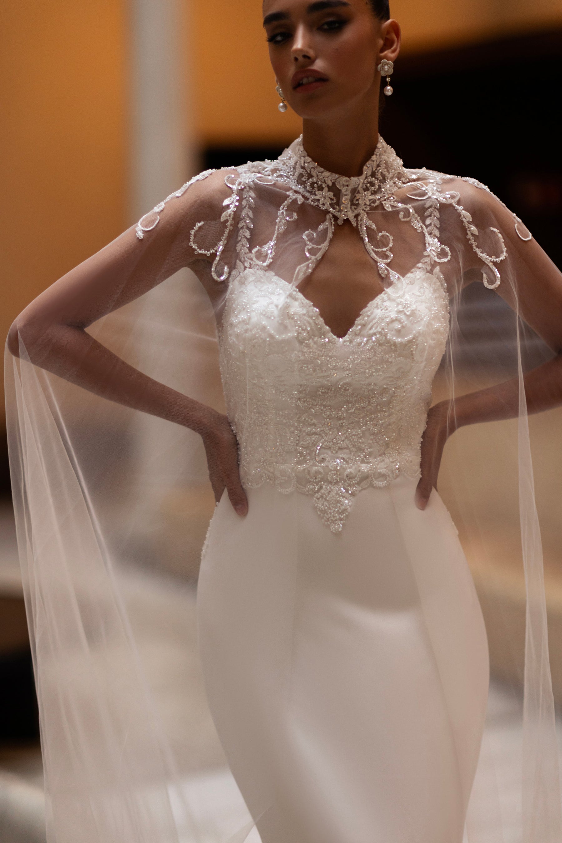 Mermaid Wedding Dress with Detachable Cape