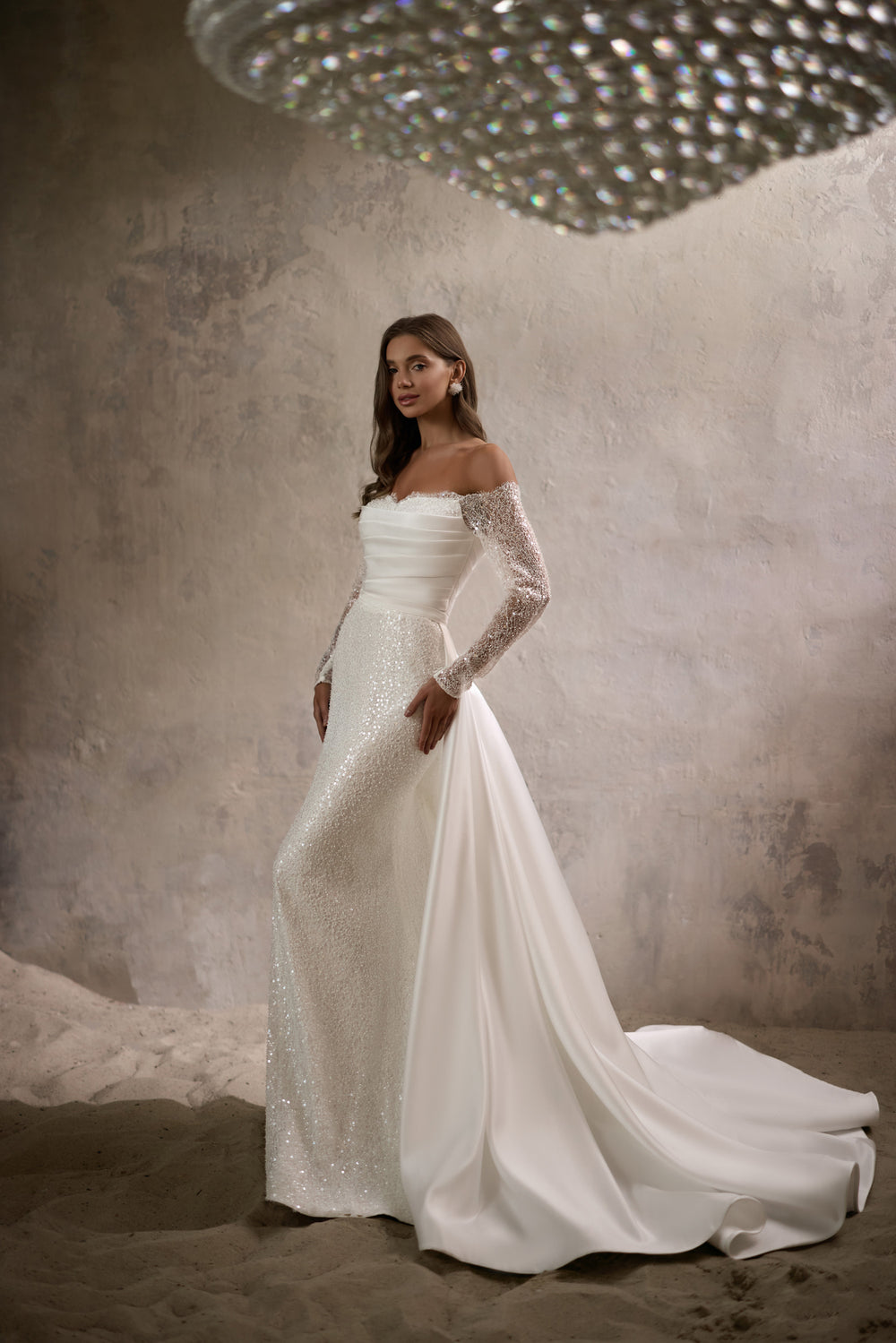 Mermaid Wedding Dress with Off-the-Shoulder Lace Sleeves