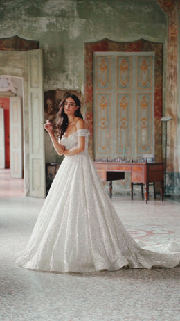 Gorgeous Off-the-Shoulder Ballgown with Glittering Open Shoulders - Perfect for Weddings!
