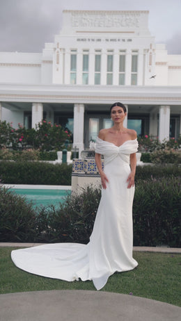 Mermaid Wedding Dress with Detachable Off-the-Shoulder Bolero