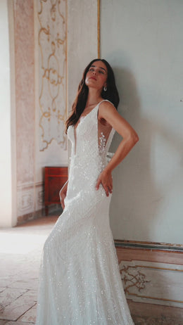Mermaid Deep V-Neck Beaded Lace Bridal Dress with Additional Tulle Skirt and Belt at the Waist