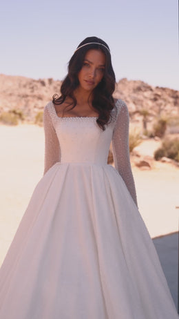 Sparkly Ball Gown Wedding Dress with Pearl Long Sleeves