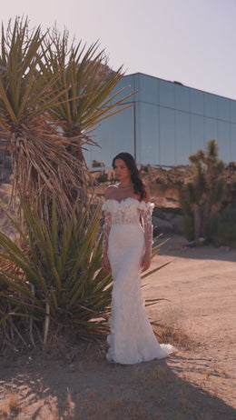 Mermaid Wedding Dress with Off-the-Shoulder Floral Lace Sleeves