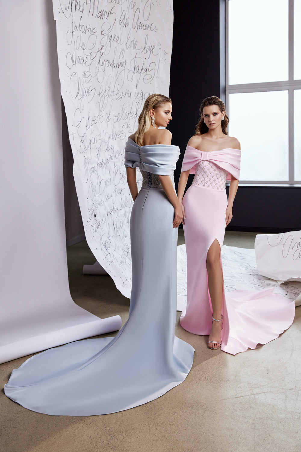 Women's Off-the-Shoulder Mermaid Evening Dress with Slit and Lacing Back