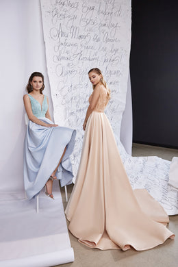 Women's V-Neck Sleeveless Satin Party Dress with Pockets
