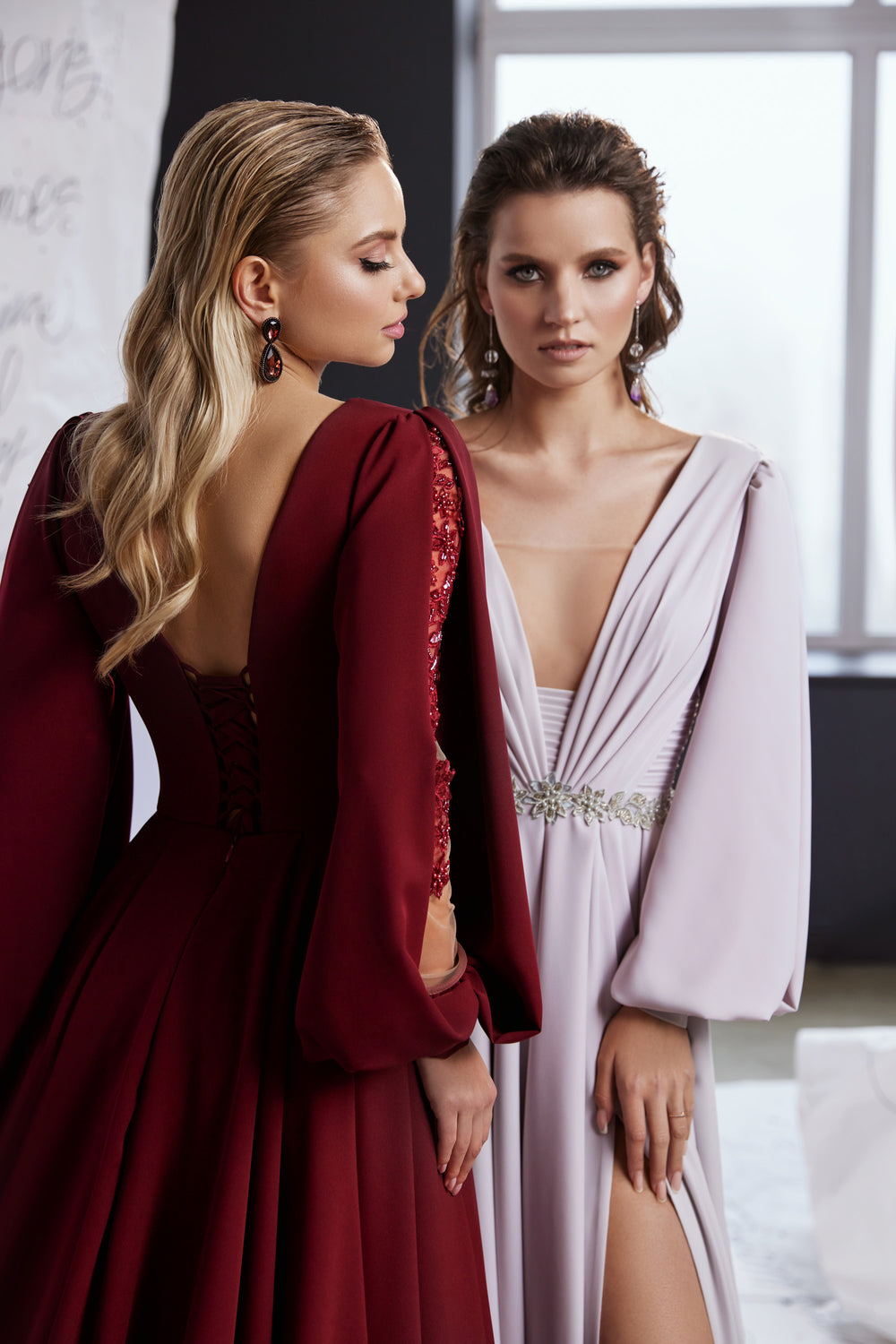 A-line Evening Dress with V-Neck and Long Train