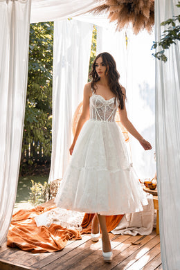 Exquisite Designer Wedding Dress with Guipure Embroidery, Corset Waist, and 3D Guipure Decoration