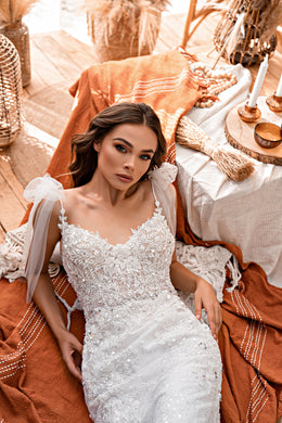 Luxurious Guipure "Mermaid" Wedding Dress with Detachable Skirt and Train