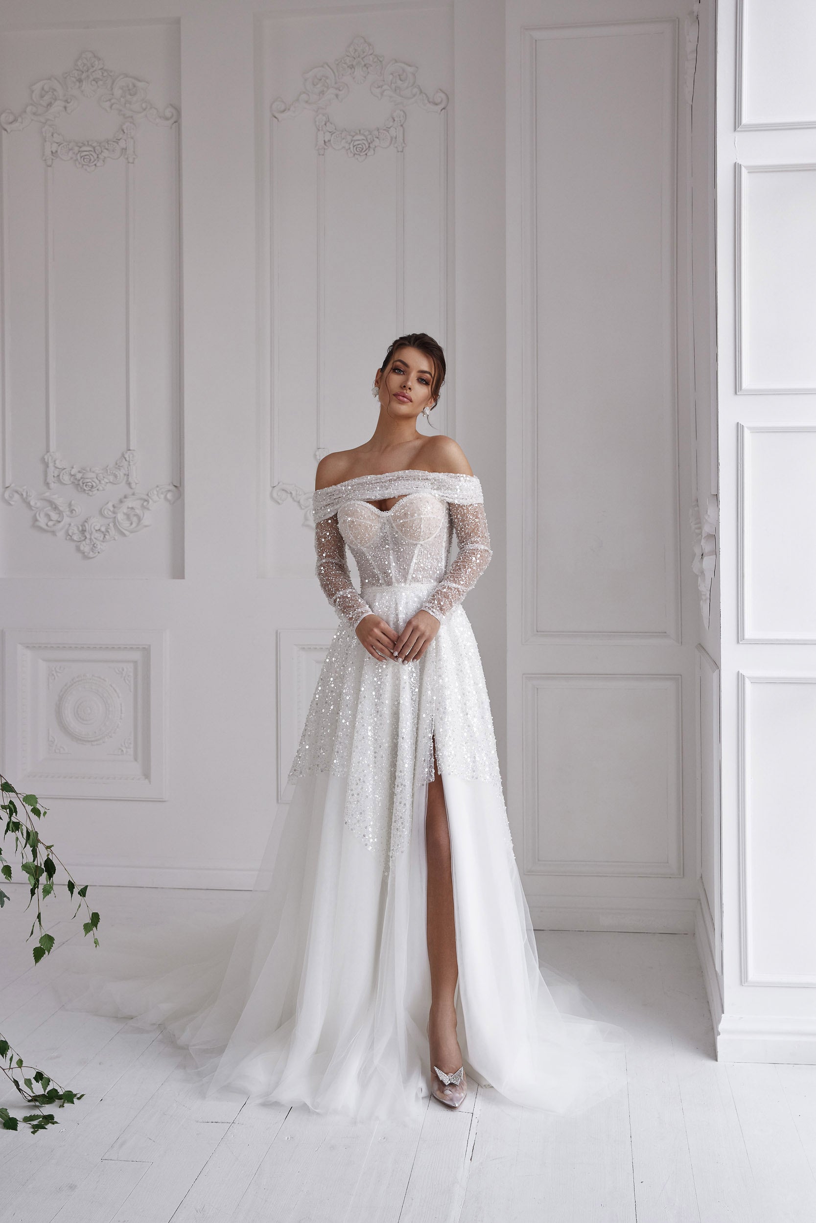 Sparkly A-Line Wedding Dress with Detachable Sleeves