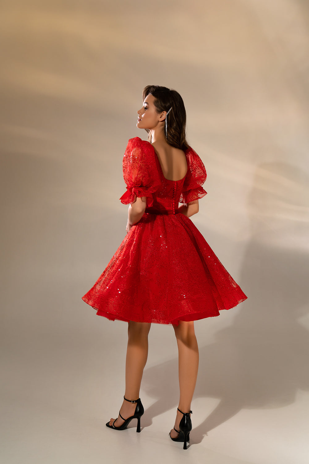 Women's Guipure Floral Patterned Cocktail Dress with Puffed Sleeves and Sequins