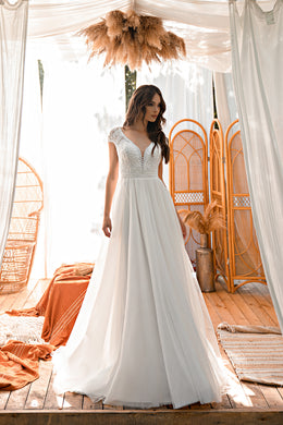Delicate Boho-Style Wedding Dress with Guipure, Cord, and Sequins