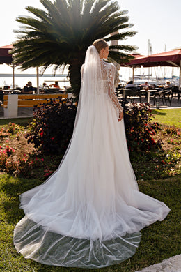 Shiny Veil with Loop Top for Weddings