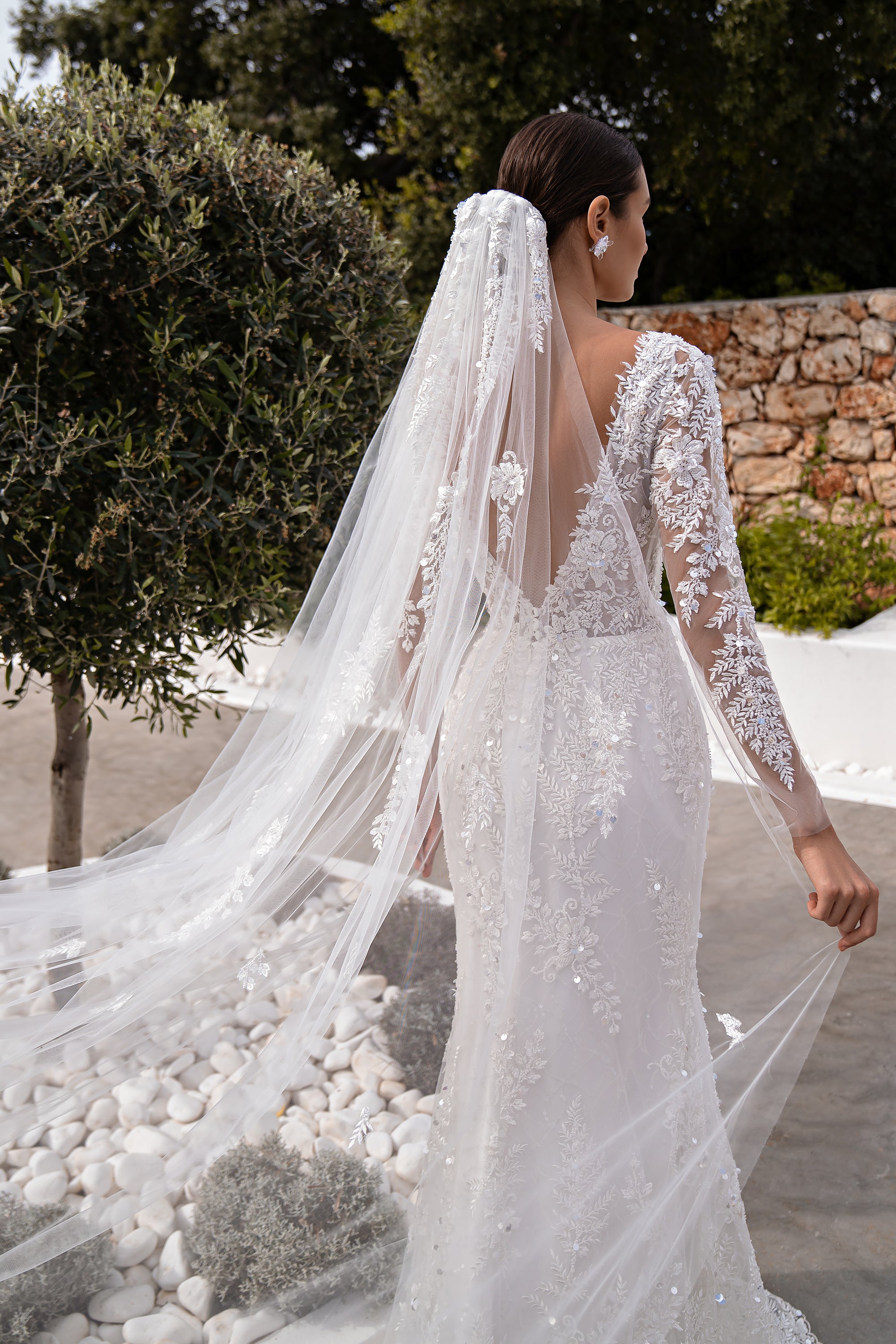 2-in-1 Lace Sheath Wedding Dress with Ruffled Overskirt