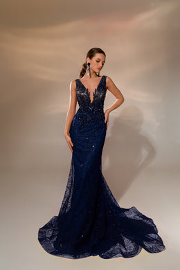 Women's Elegant Guipure Embroidered Mermaid Evening Dress with Sequins and Beads