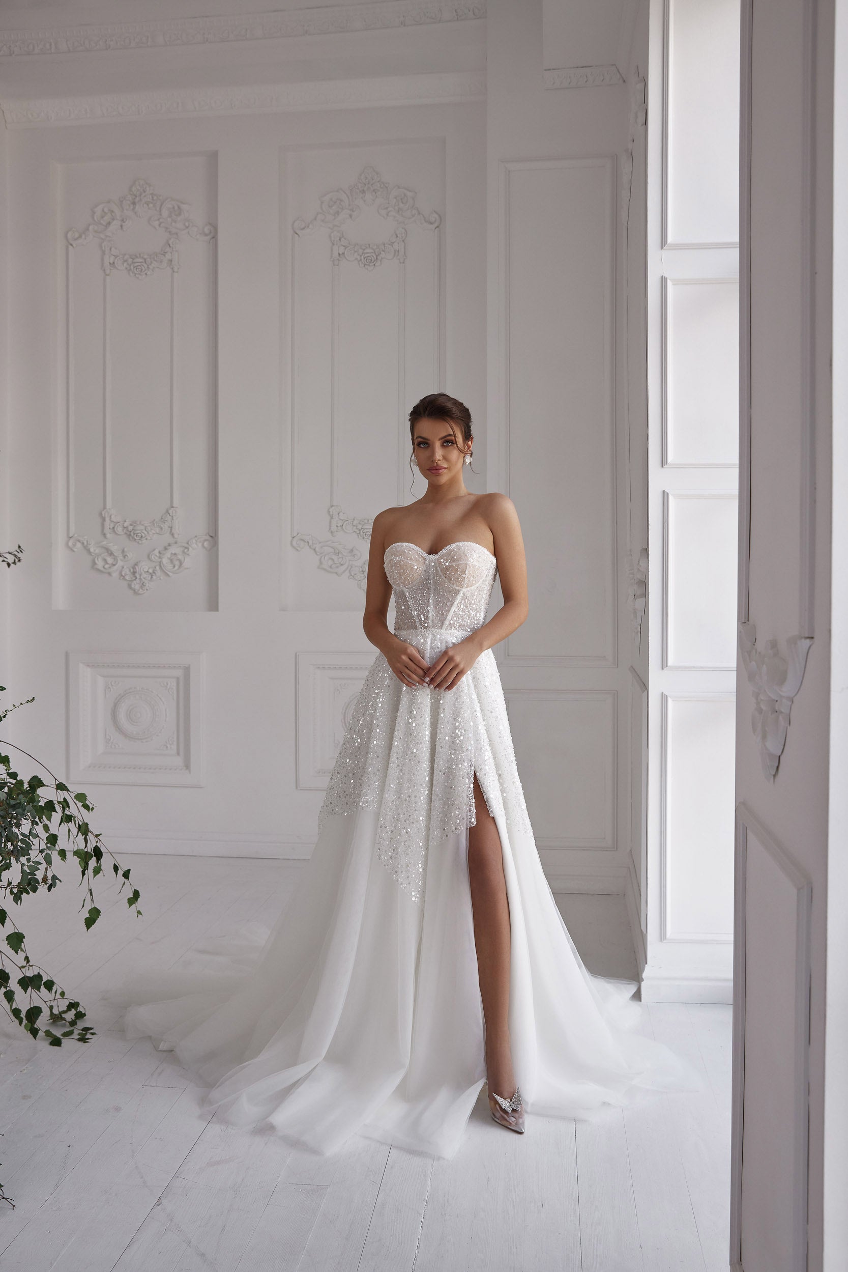 Sparkly A-Line Wedding Dress with Detachable Sleeves