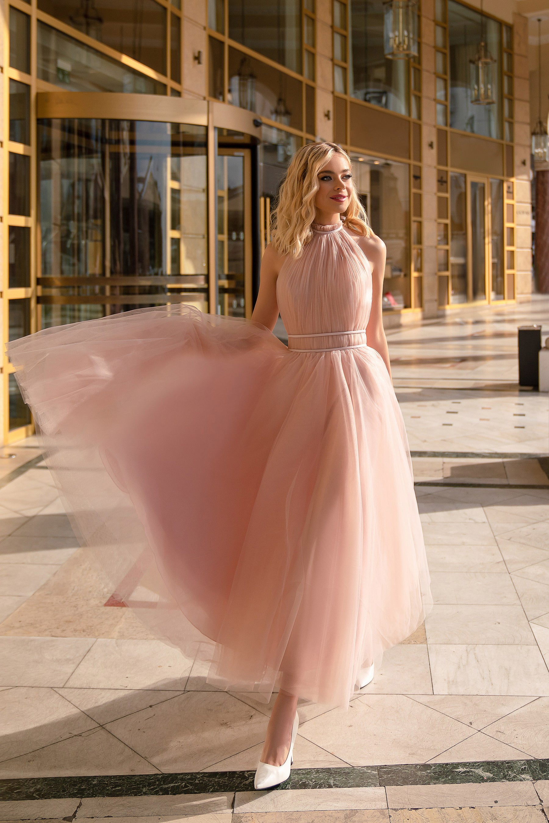 Party Dress with Open Back, Light Tulle Skirt - Perfect for Any Occasion!