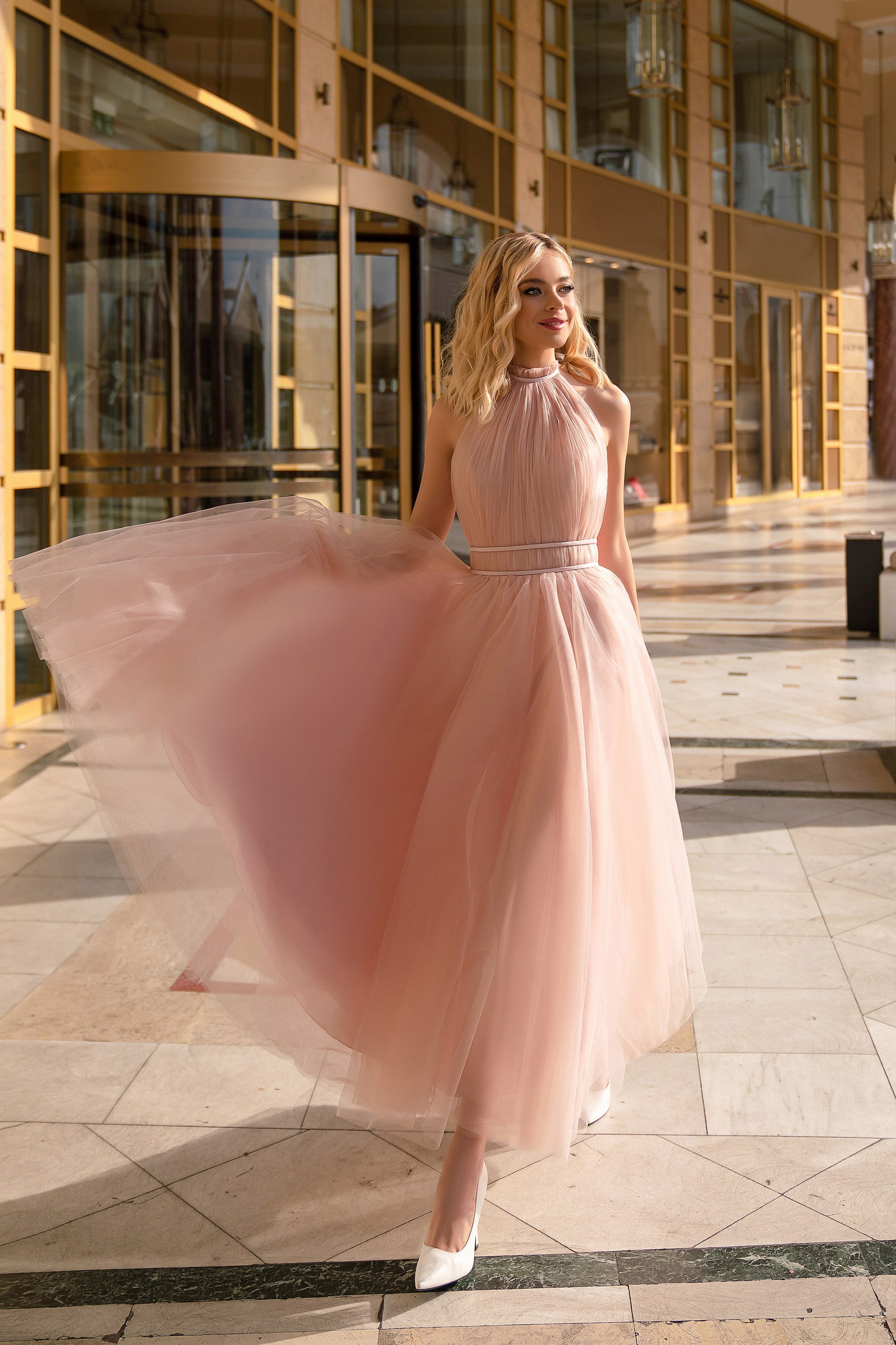 Party Dress with Open Back, Light Tulle Skirt - Perfect for Any Occasion!