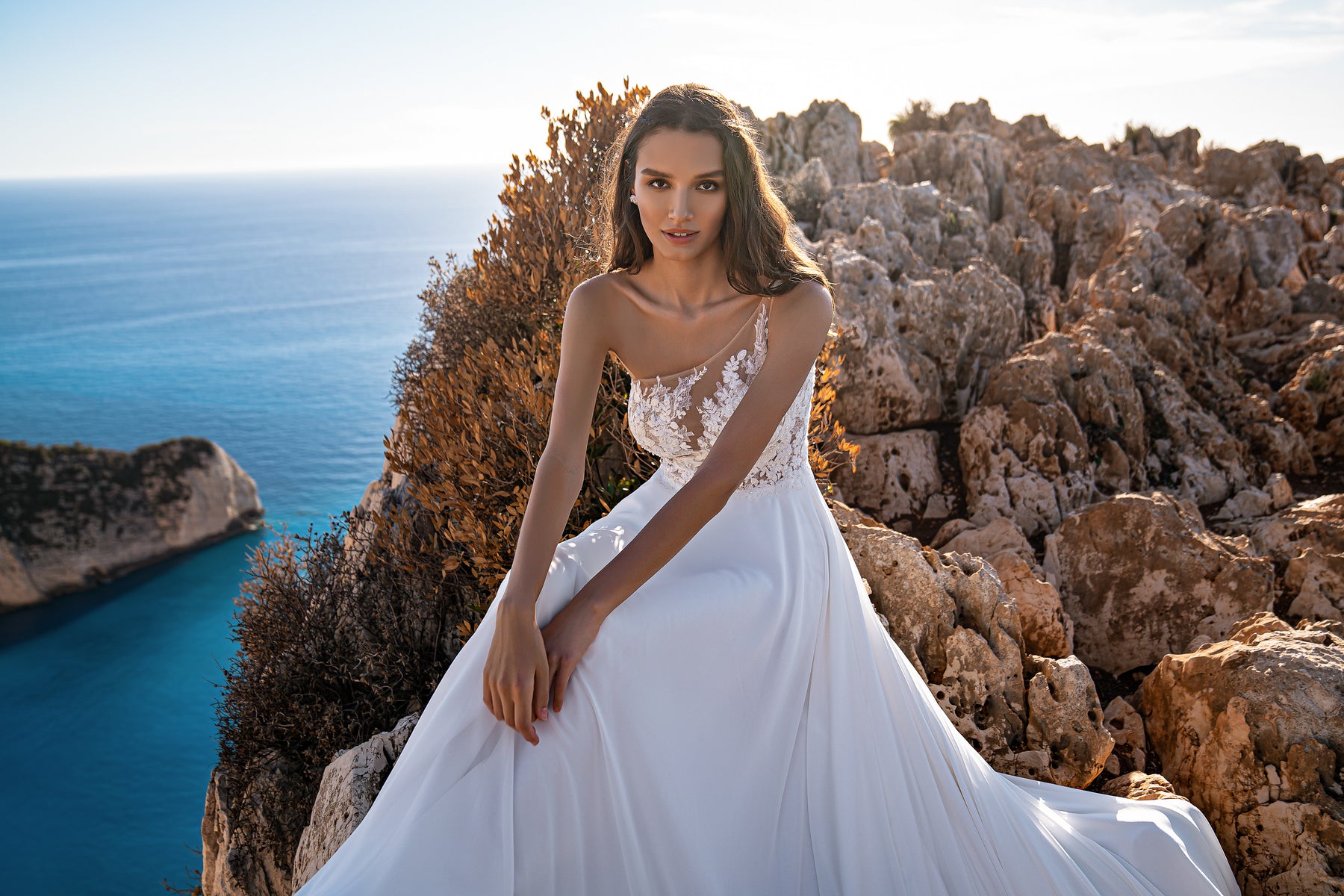 Exquisite Wedding Dress with Asymmetrical Corset, Soft Skirt, and Multi-Chiffon Train, Decorated with Floral Chantelle Appliques, Beads, Pearls, and Sequins, with Removable Element