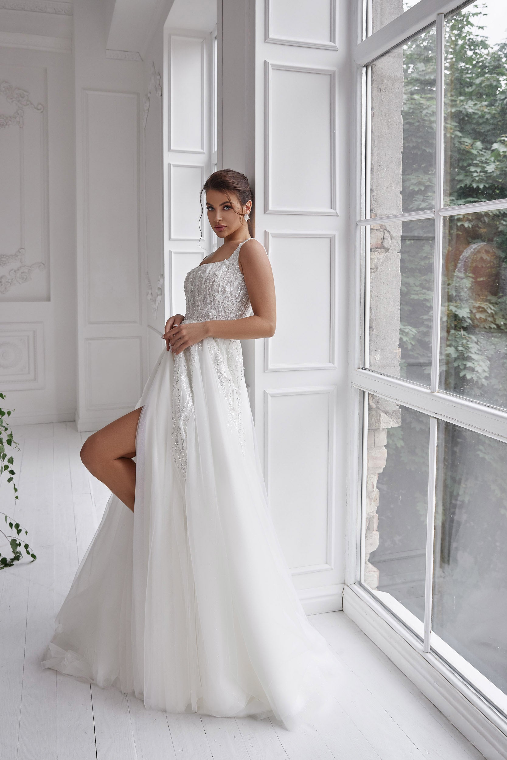 Sparkly A-Line Wedding Dress with Square Neckline