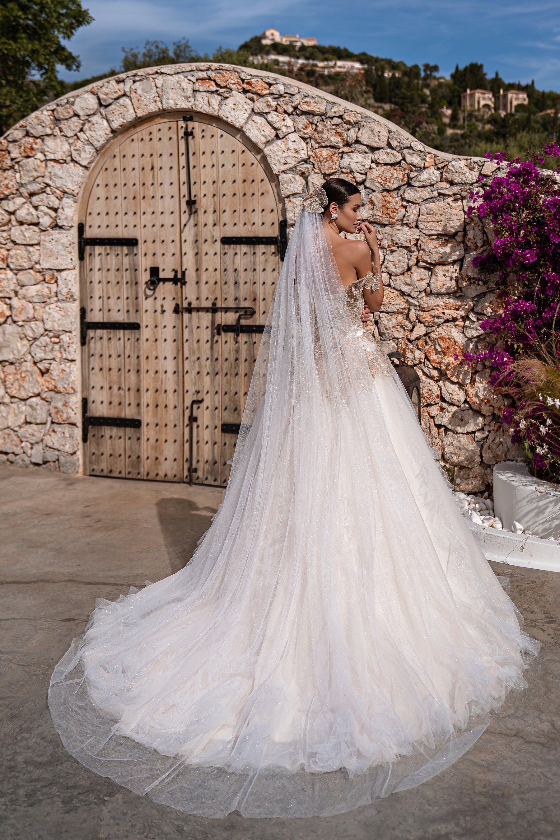 2.6x3.0m Embroidered Guipure Beaded and Sequined Tulle Veil Bundle