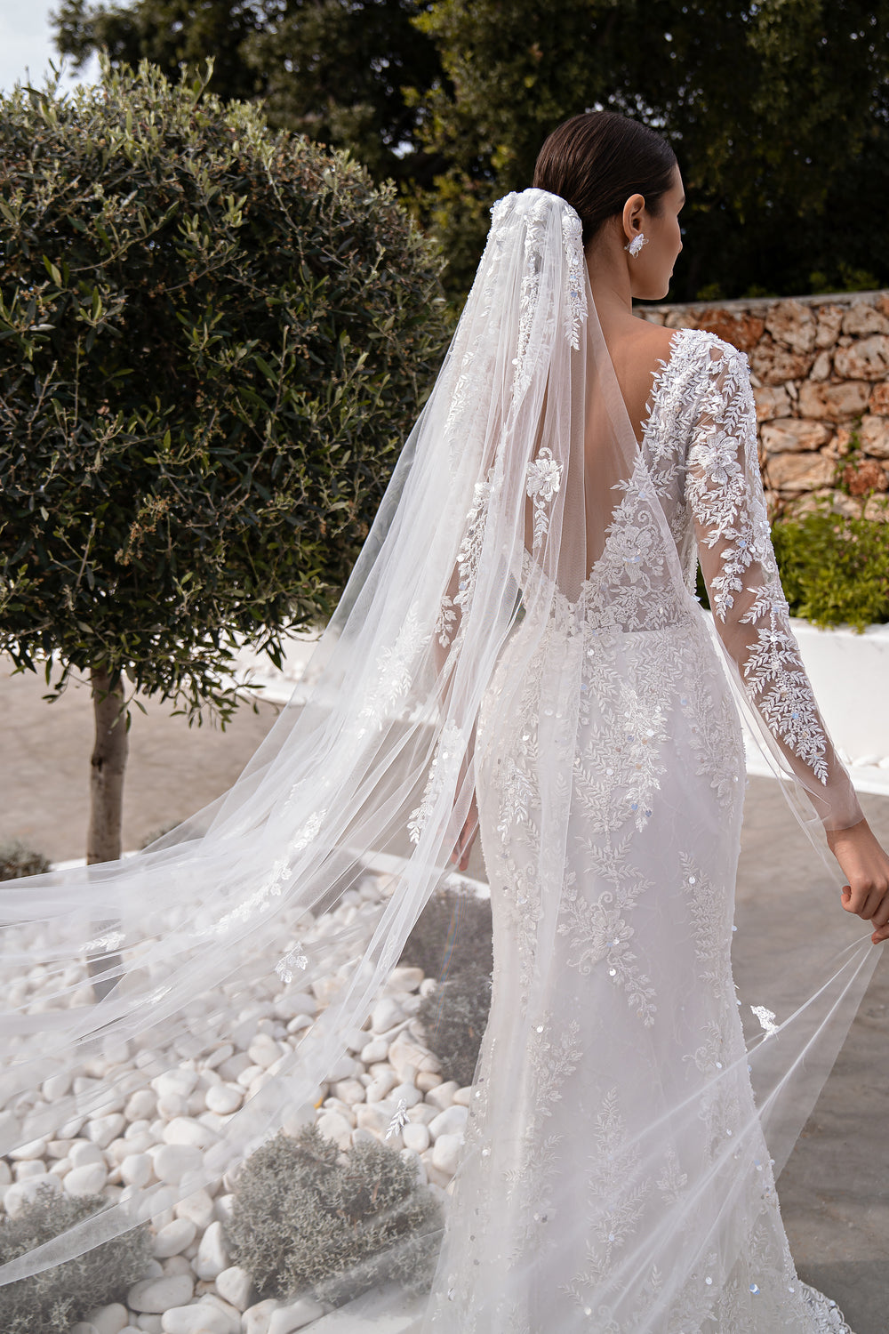 Long Tulle Veil Bundle with Guipure, Beads, Pearls, Crystals, and Sequins - 2.6x3.0m - Hair Attachment Loops