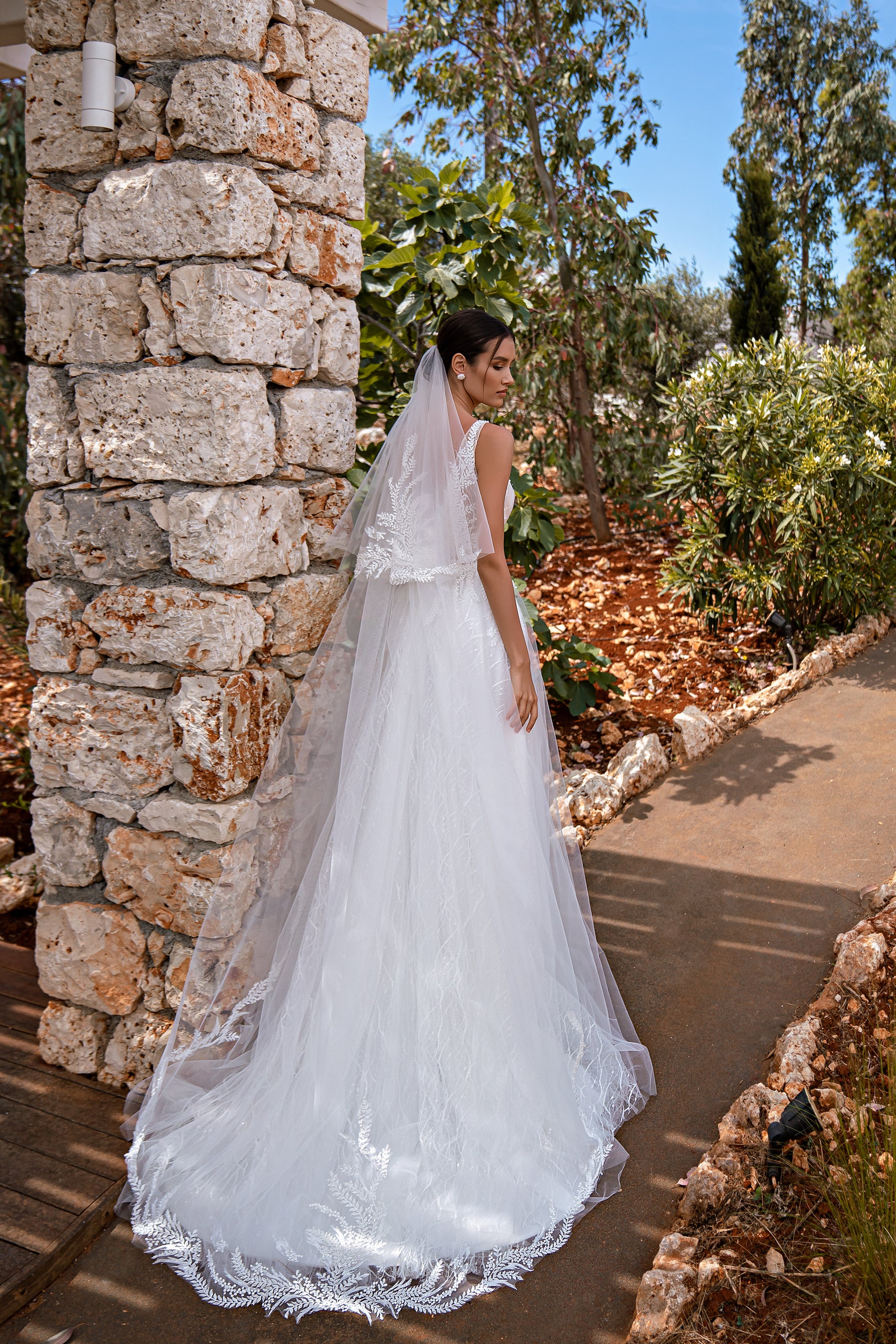A-Line Wedding Dress with Leaf Lace Bodice and Front Slit
