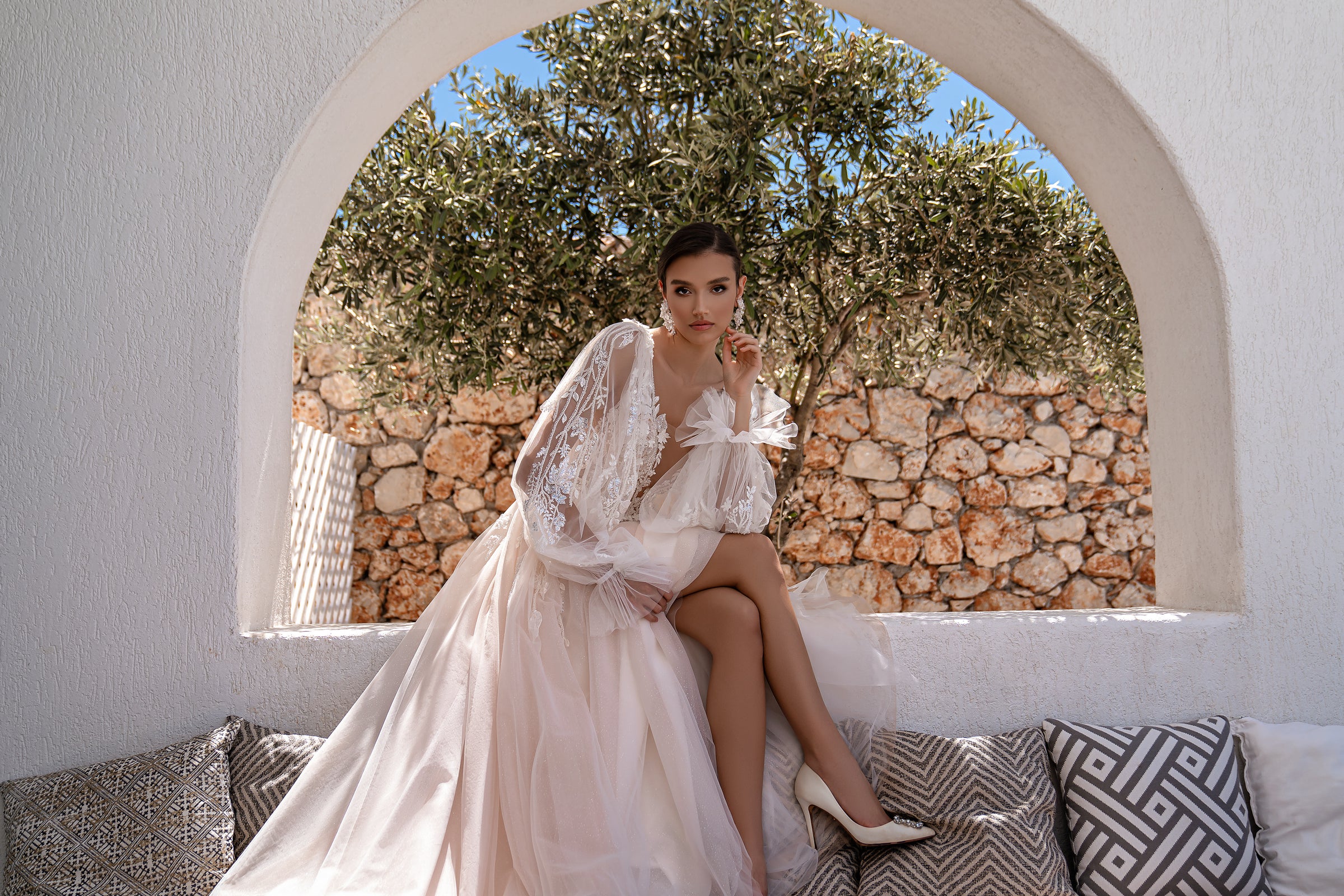 A-Line Wedding Dress with Detachable Lace Bishop Sleeves