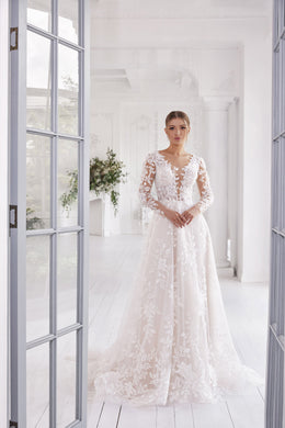 A-Line Wedding Dress with Floral Lace Appliqués