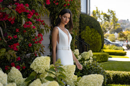 Mermaid Wedding Dress with Detachable Ruffle Sleeves