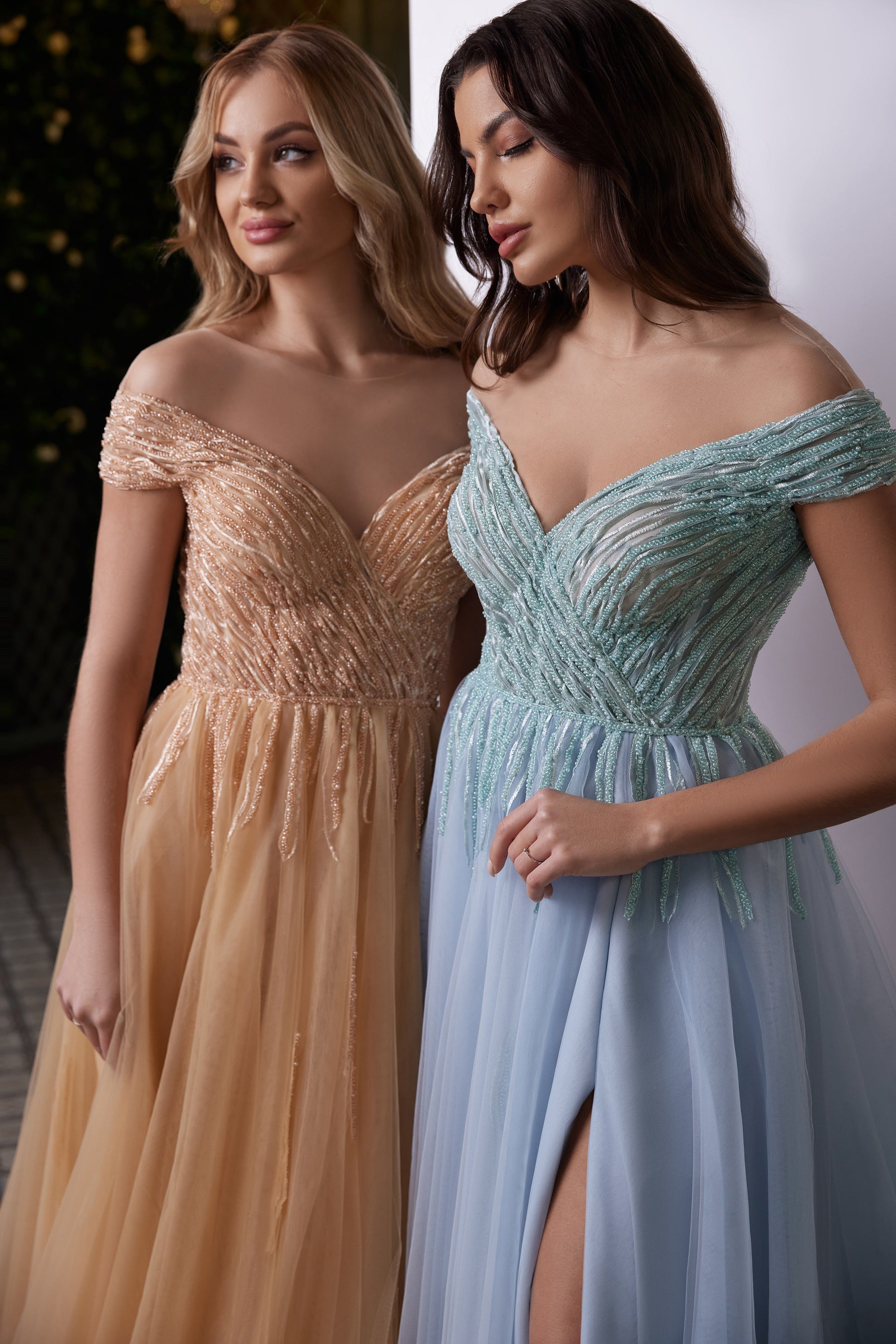 Women's A-Line Slit Skirt Tulle Prom Dress
